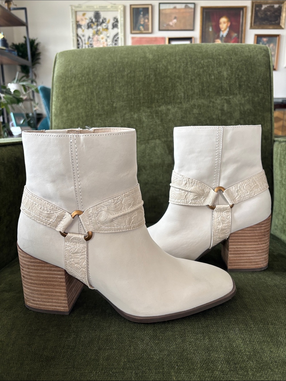 Vionic Cream Ankle Booties with Embossed Strap
